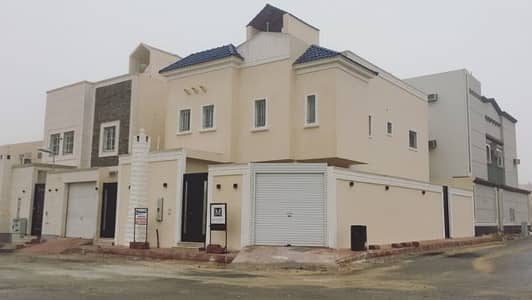 4 Bedroom Villa for Sale in Riyadh, Riyadh Region - فيلا شارعين 900 الف ريال 4 Bedroom Villa for Sale in Riyadh, Riyadh Region - فيلا شارعين 900 الف ريال