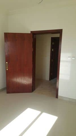1 Bedroom Flat for Rent in Dammam, Eastern Region - شقق للايجار الدمام عمارة العيد عزاب حي الضباب تشطيب ممتاز مكيفة وشاملة مياه وكهرباء 1 Bedroom Flat for Rent in Dammam, Eastern Region - شقق للايجار الدمام عمارة العيد عزاب حي الضباب تشطيب ممتاز مكيفة وشاملة مياه وكهرباء