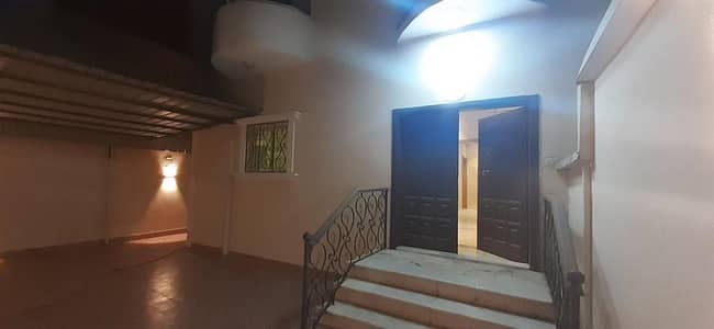 5 Bedroom Villa for Sale in Jeddah, Western Region - فيلا للبيع بحى البساتين ٣ 5 Bedroom Villa for Sale in Jeddah, Western Region - فيلا للبيع بحى البساتين ٣